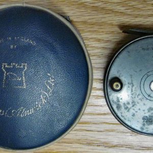Hardy Perfect 3-3/8" w/Case